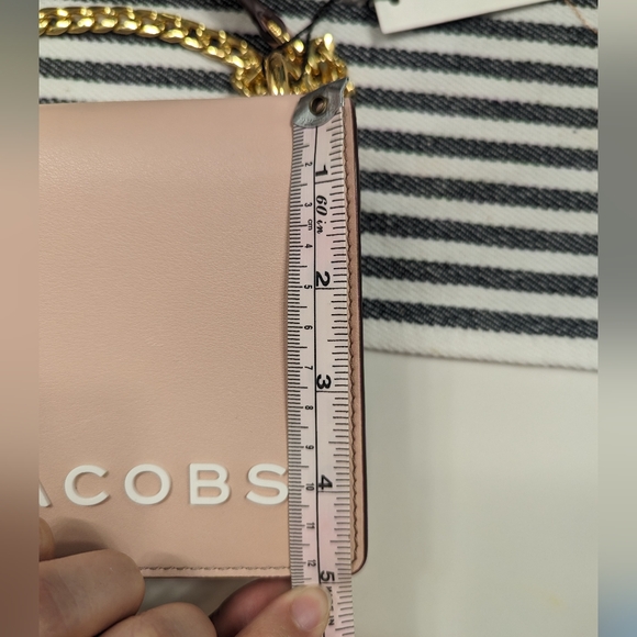 Marc Jacobs Flap Cross Body - Picture 4 of 6